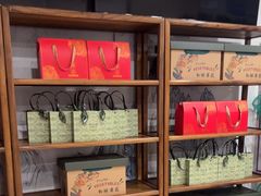 -香山湖渔家大院