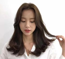 -心迪染发专门店