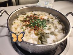 -德林酸菜鱼火锅(南丹店)