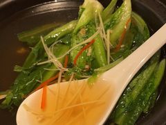 -港丽餐厅(来福士店)