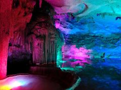 -天眼洞·花岭风景区