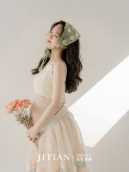 点击看大图 -专注孕妇照亲子照·纪田摄影