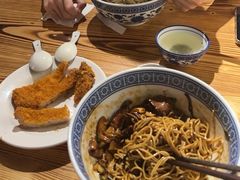 -沪西老弄堂面馆(定西路店)