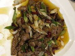 -蔼若春.传承三十年云南菜(金碧公园店)