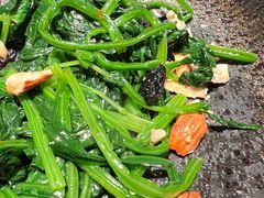 -纳鲁孜·新疆特色餐厅(上海悦荟广场店)