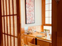 -花和海鲜自助(梅江店)