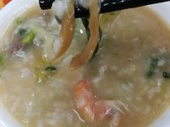 -辉记潮汕海鲜砂锅粥(市桥店)