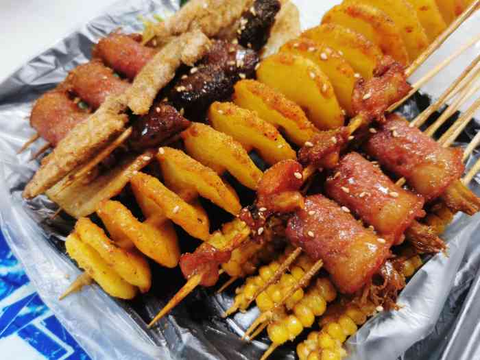 佬彭浦炸串(古方路店)-"经常来吃的一家炸串店现在越做越好了蹭.