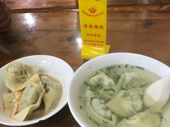 -潘国仙耳光馄饨(黄家阙路店)