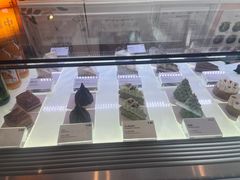 -Fridi Patisserie Cafe