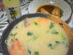 -十面欢腾·海鲜面·台式Bistro(长乐路店)