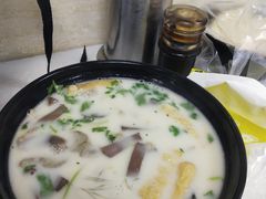 -津津老鸭粉丝馆(正东路店)