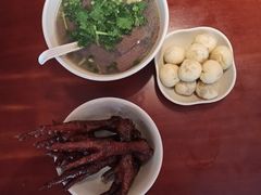 -佬钱湾仔(衣裳街店)