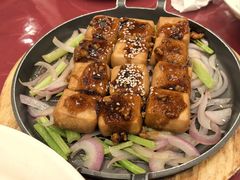 -侬佳蒸菜馆(听潮店)