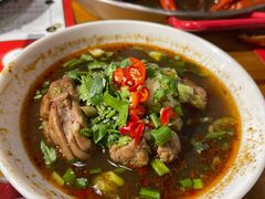-李双猪·小龙虾·烧烤·羊肉煲(乐山店)