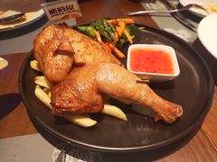 香草烤春鸡-Ambra Haus琥珀屋精酿餐厅(宝山店)