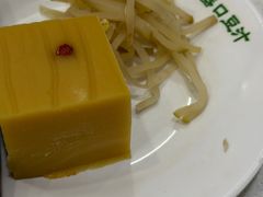 豌豆黄-老磁器口豆汁店(天坛店)