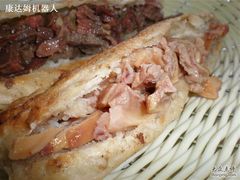 近景-王胖子驴肉火烧(鼓楼店)