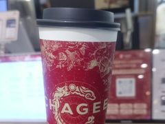 -霸王茶姬(上海静安大悦城店)
