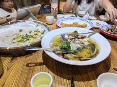 -花溪雨·森林餐厅(石基店)