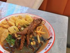 -柳大厨螺蛳粉(人民路总店)