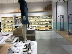 -hotwind热风(民盈山国贸店)