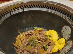 -玺炖·中国铁锅炖(南京东路店)