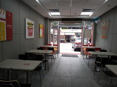 大堂-华莱士•全鸡汉堡(东漖店)