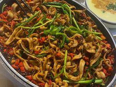 钢盆鱿鱼-大碗先生(万家丽店)