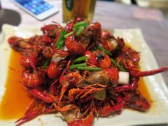 -巴厘龙虾·榜首油焖大虾(音乐学院·沿江酒馆店)