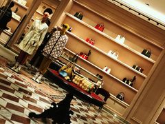 -Gucci(青岛海信广场店)