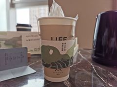 -榆林榆阳西路火车站亚朵酒店