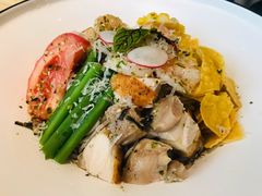 鸡肉大虾鲜蔬波奇碗-西堤牛排(南京龙江店)