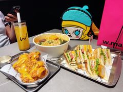 -W COLLECTIVE  DESSERT SHOP