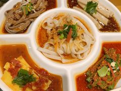 -令氏家外家周秦食府(高新店)