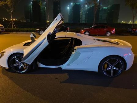 盐城超玩汇豪车租赁-"问他们租了一辆迈凯轮650s 价格还优惠.