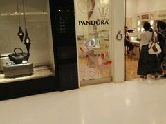 -Pandora潘多拉珠宝(朝阳大悦城店)