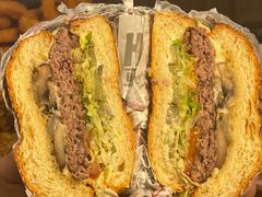 波特菇牛肉特堡-The Habit Burger Grill 哈比特汉堡(世博店)