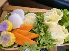 -左庭右院鲜牛肉火锅(浦江欢乐颂店)