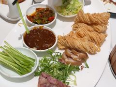 -梅利汴京烤鸭•开封豫菜地标店(东大街店)
