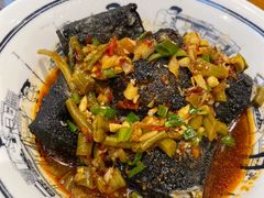 -黑白电视长沙小吃(美林M·LIVE天地东座店)