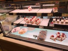 -巴黎贝甜(大宁国际商业广场店)
