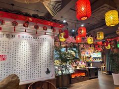 -头上红煨盐鸡·非遗院子餐厅