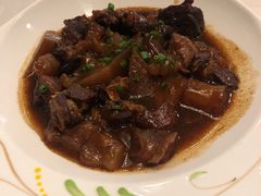 文火煨牛腩-杭州香格里拉·香宫中餐厅