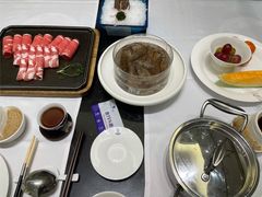 -红鼎豆捞·非遗鲍皇汤火锅(宝丰路店)