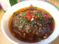 冒鸭血-嗜辣吃客