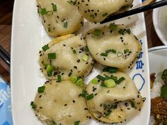 -李与白包子铺(桐梓林店)