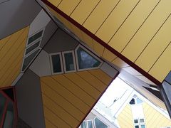 -立体方块屋