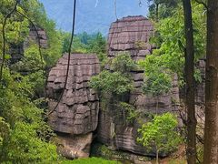 -梭布垭石林景区