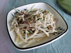 芦苇根炒肉丝-美味之家·湖景农家乐(太湖东山店)
